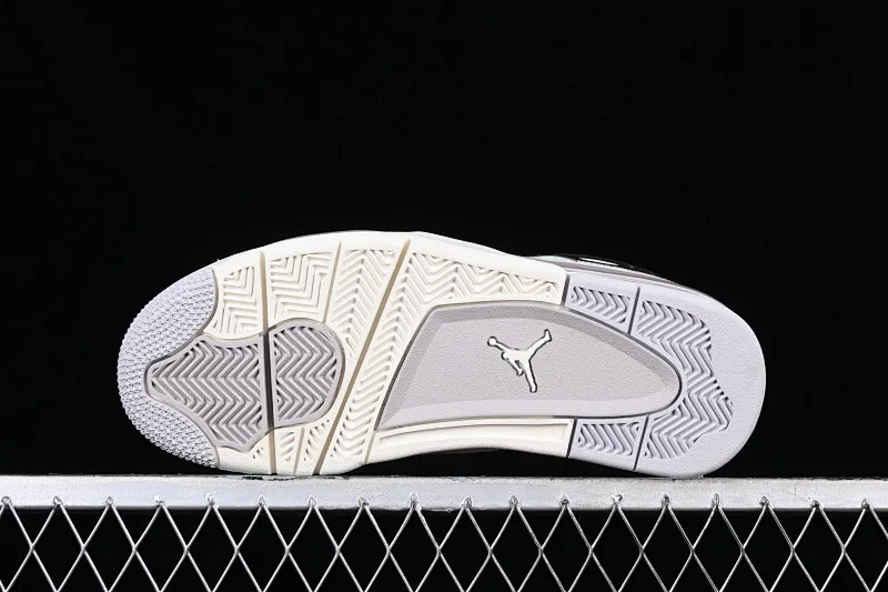 All categories Air Jordan Jordan series basketball shoes Air Jordan 4 Air Jordan 4 Retro "Frozen Moments" AJ4 Joe 4 electroplated silver AQ9129-001